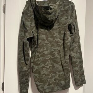 Lululemon men’s hooded zip up